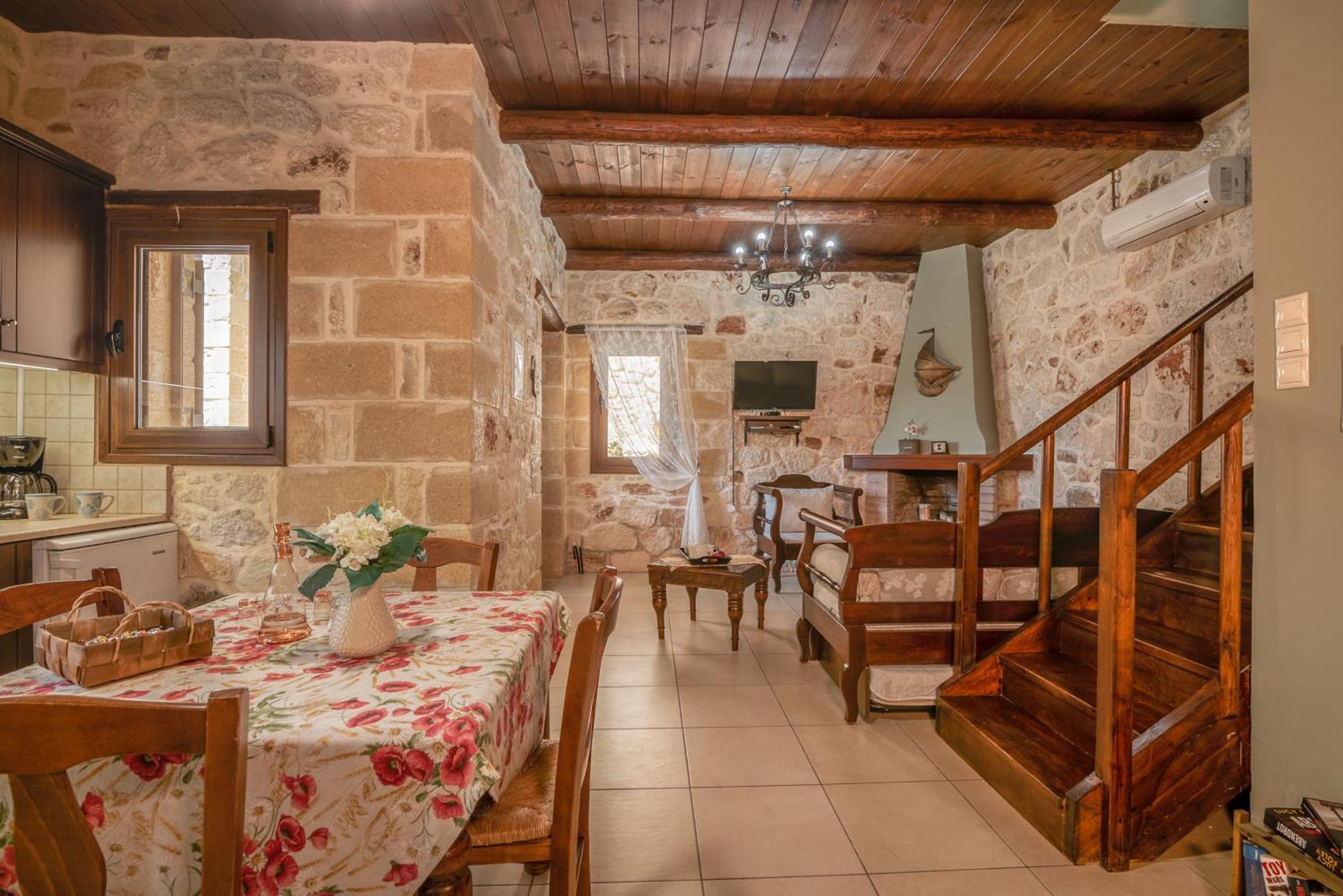 فالاسارنا The Stonemade Houses المظهر الخارجي الصورة